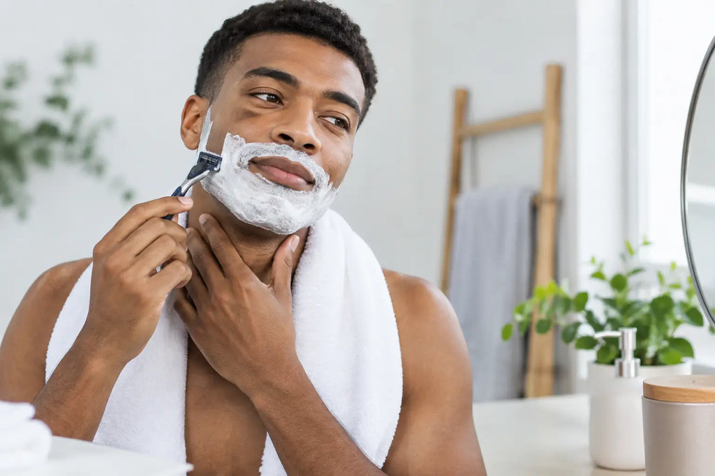 How to Prevent Razor Bumps and Keep Skin Smooth